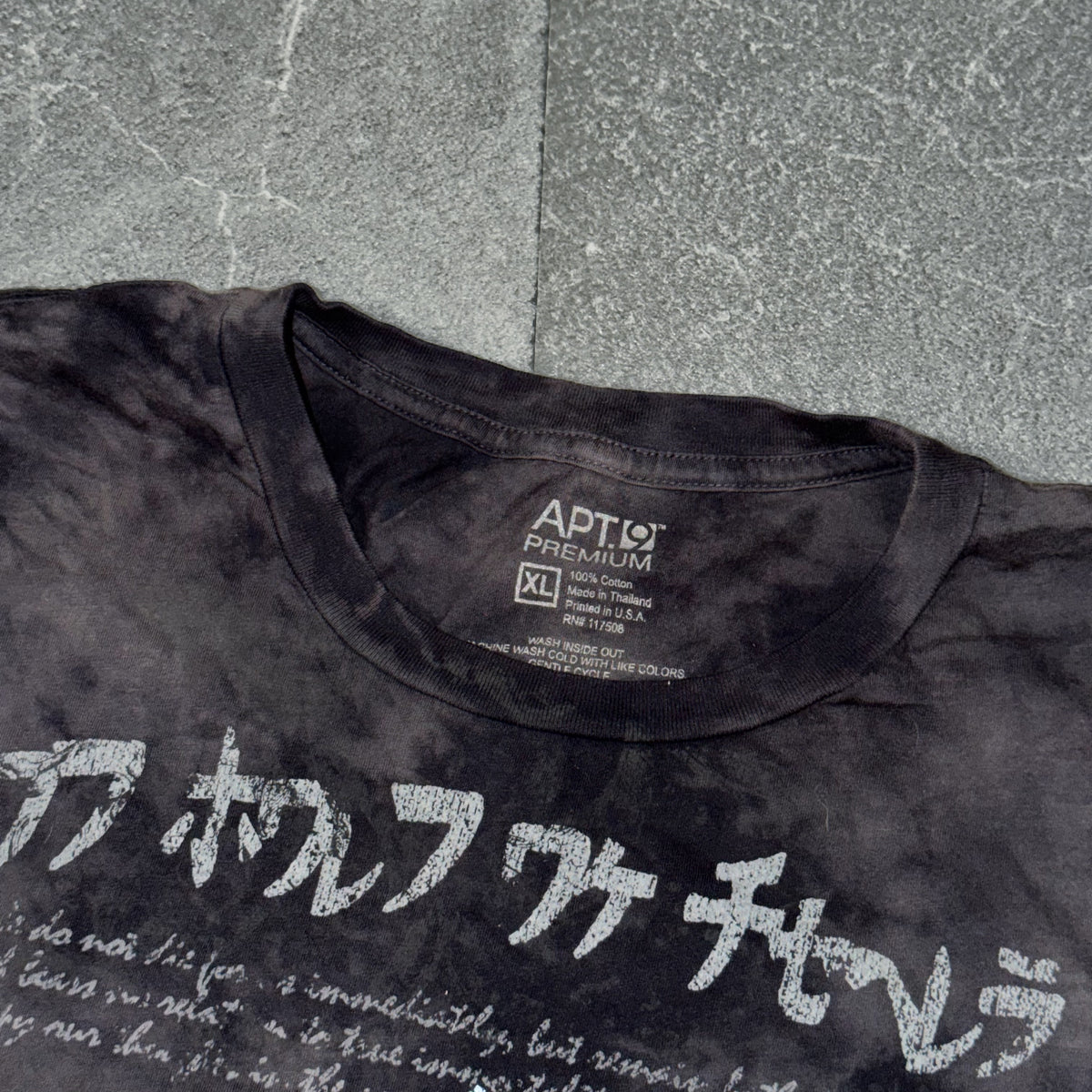 Vintage APT9 tee