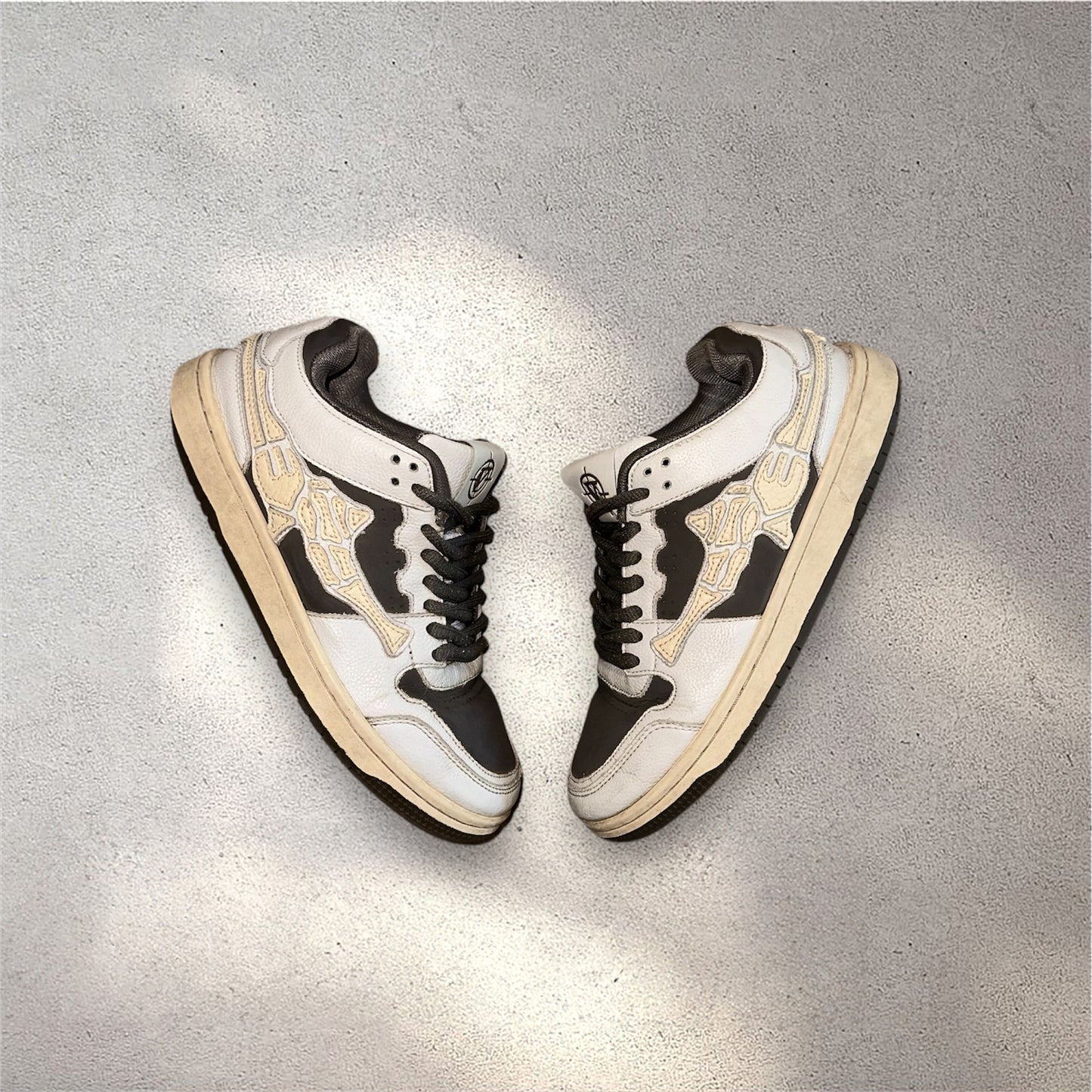 Vicinity Akimbo Lows „Bone Caper“ 38,5