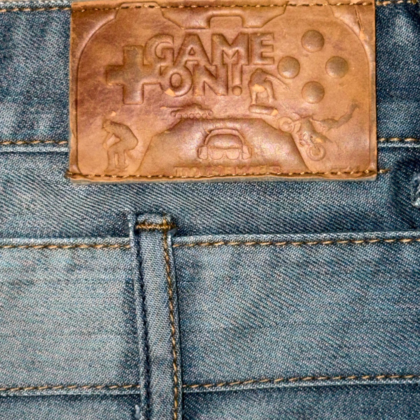 Cool Cat Game On Jeans
