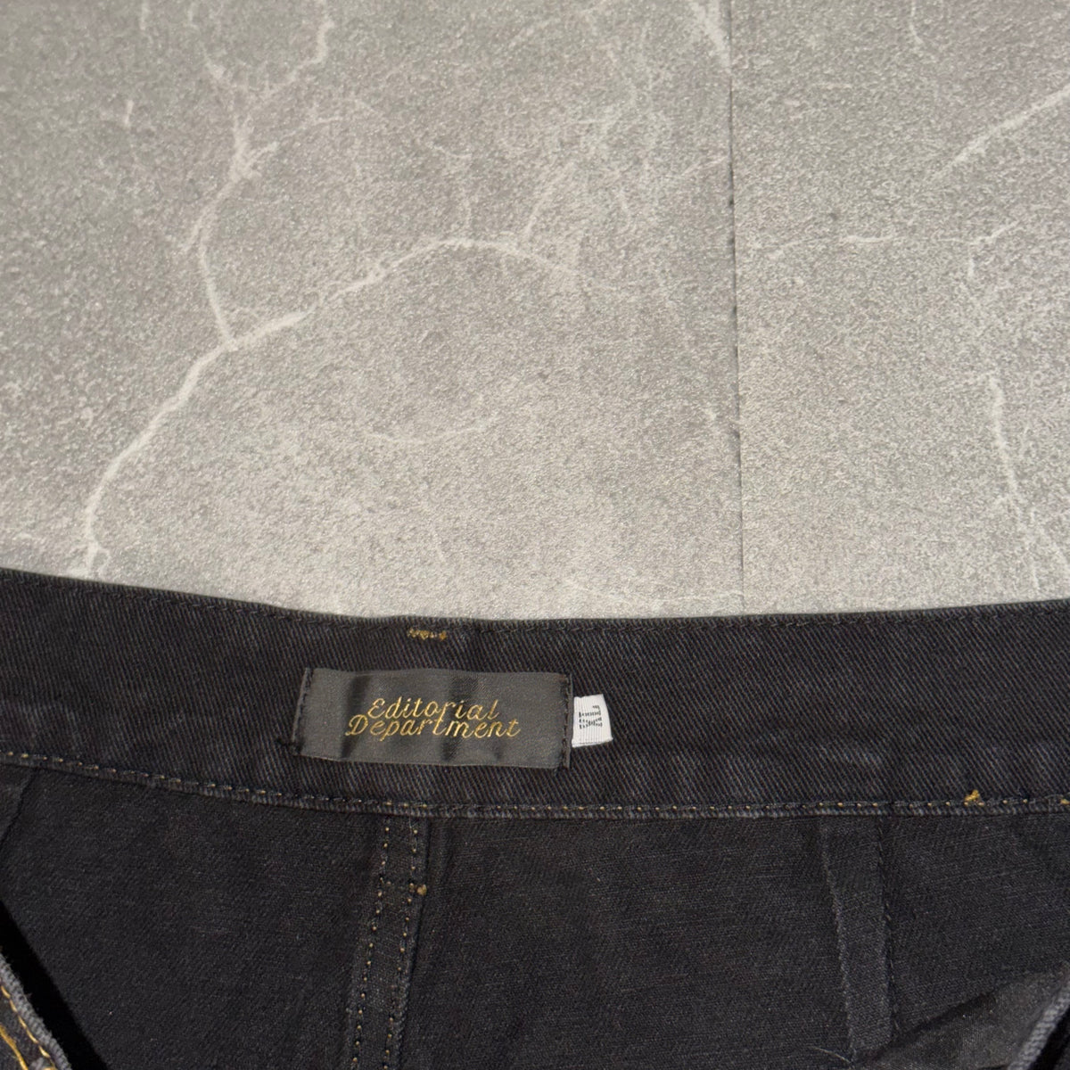 Editorial Department Baggy Jeans