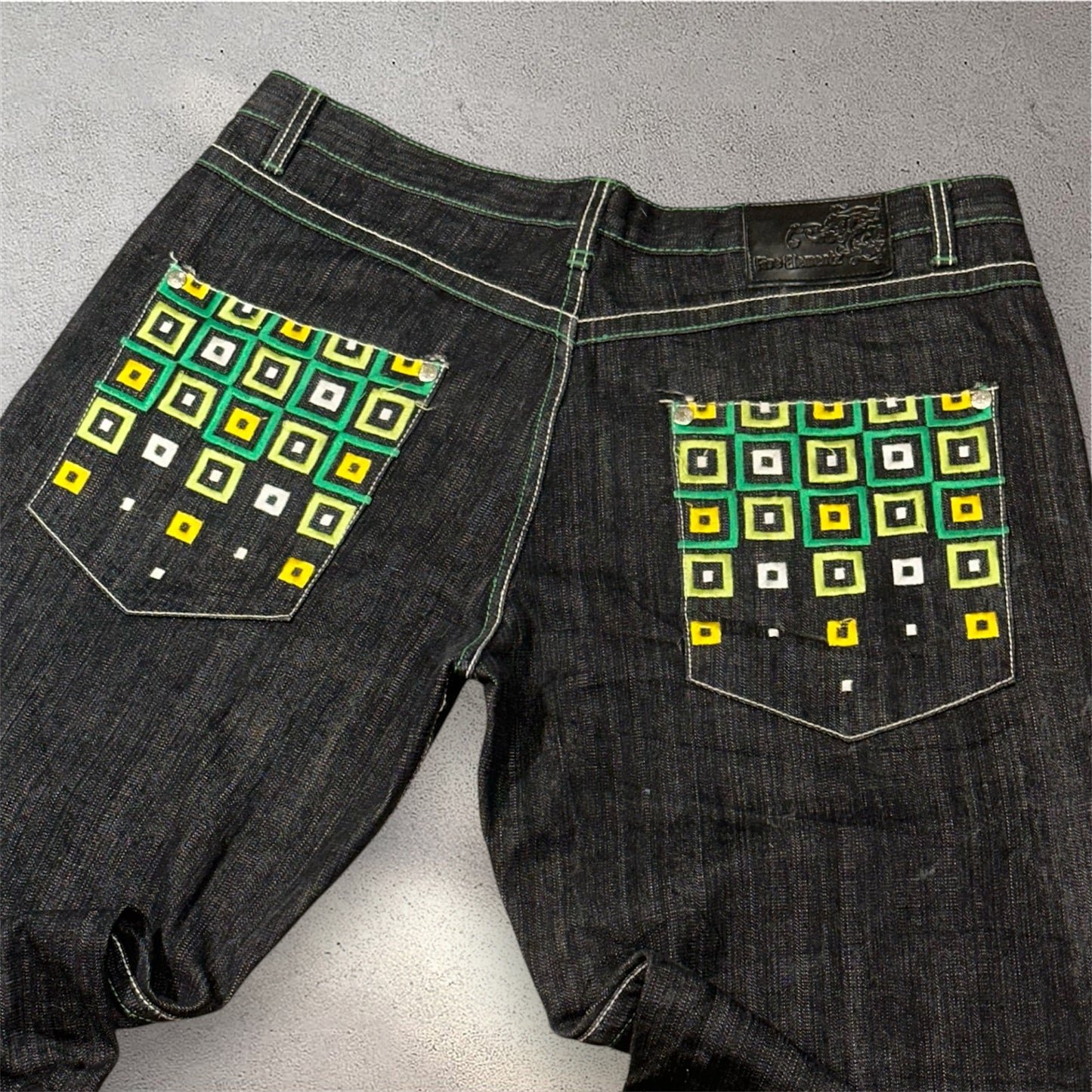 Five Elementz baggy jeans