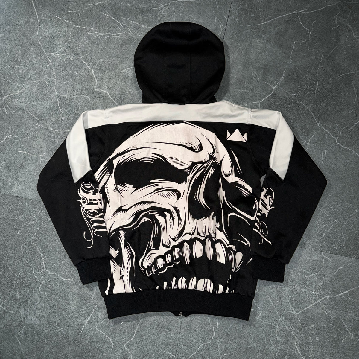 Bsat Zip-up