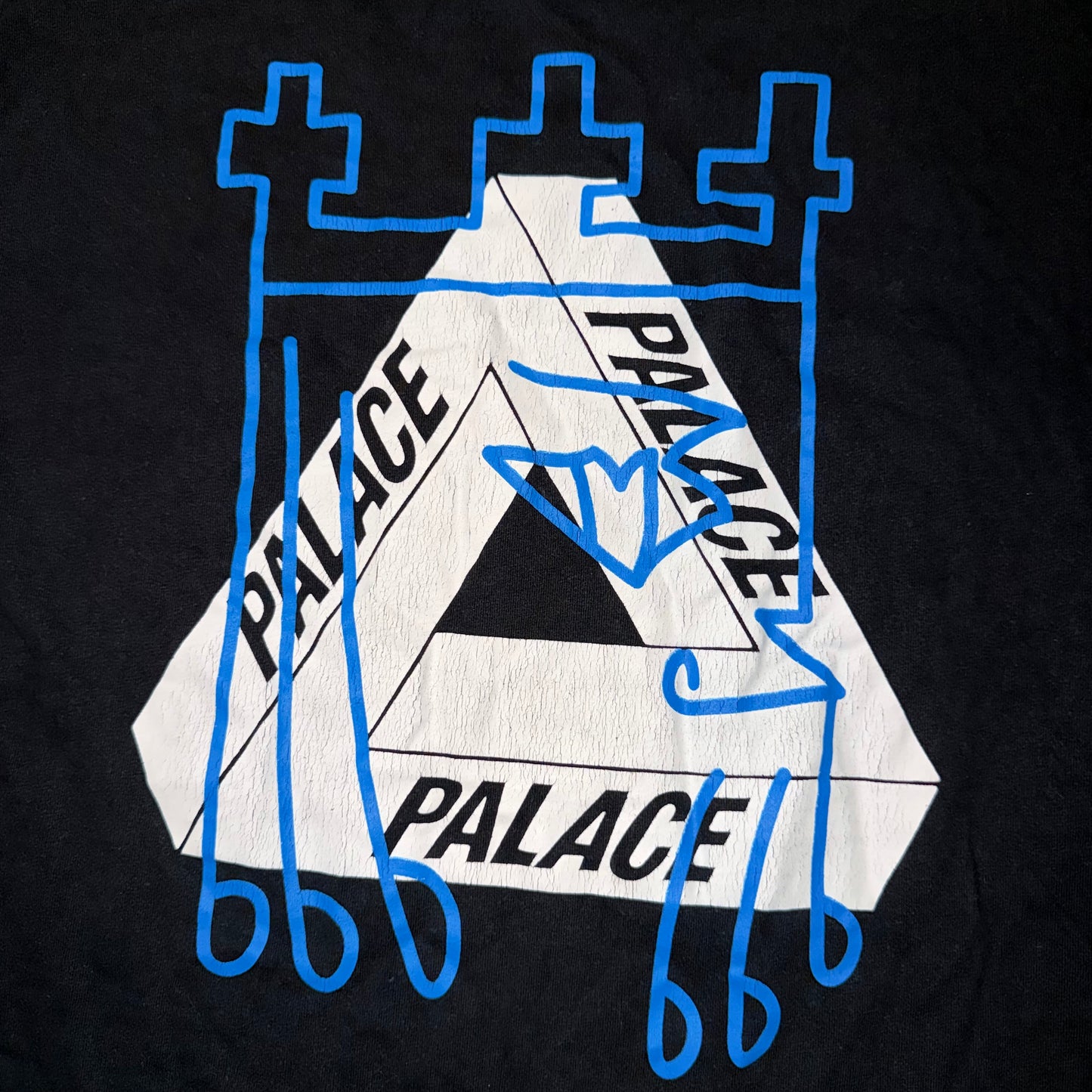 Palace tee