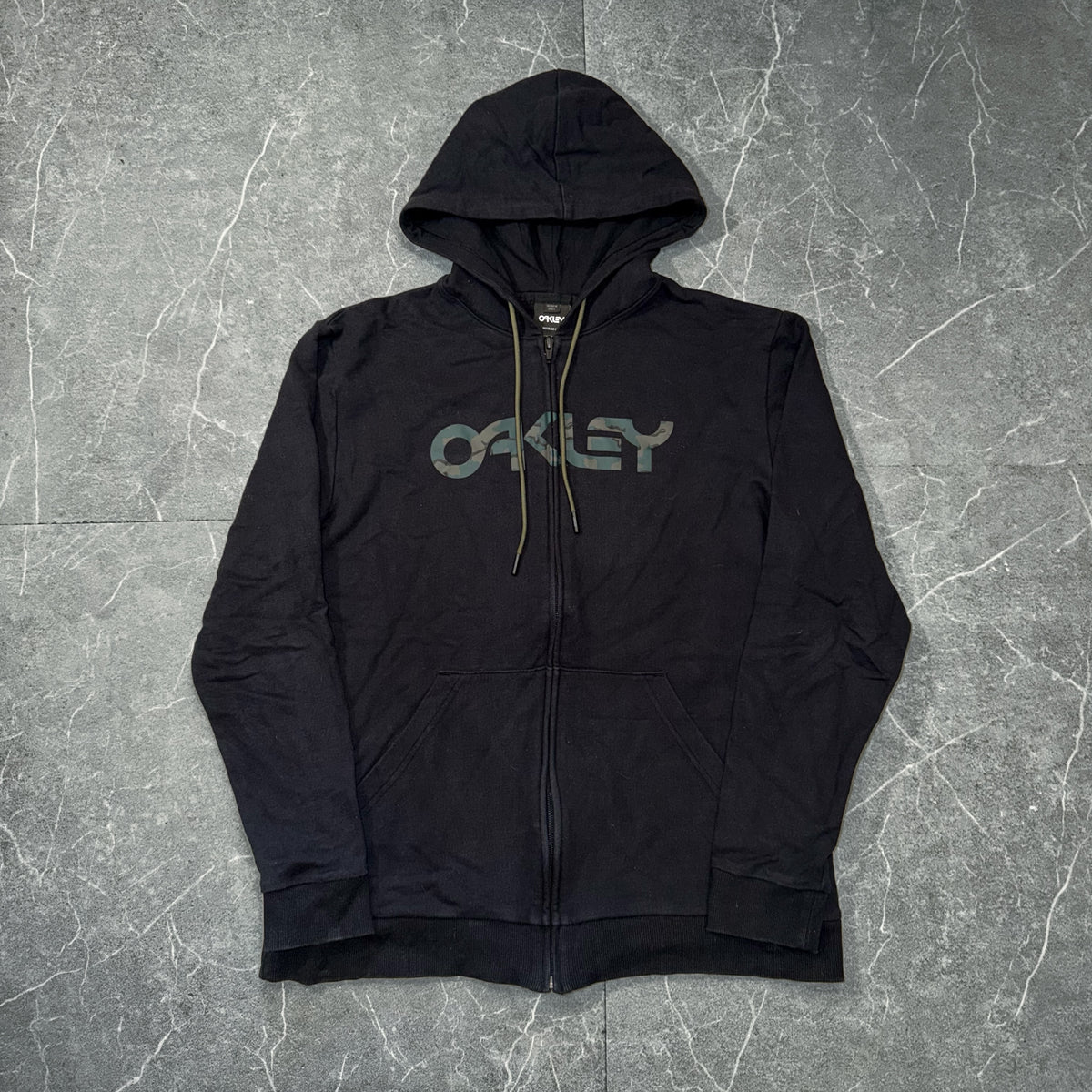 Oakley Zip-Up