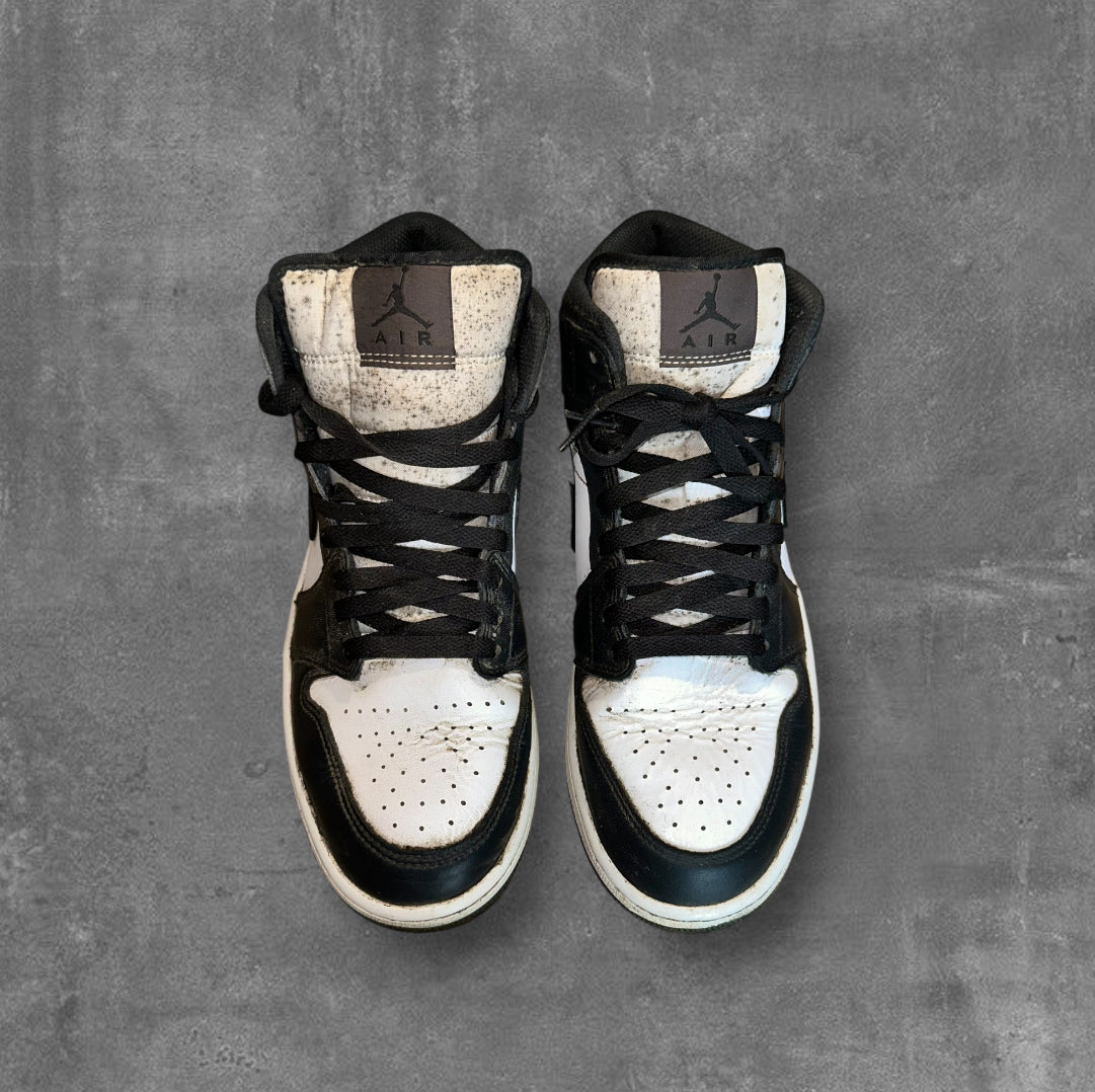 Air Jordan Retro 1 mid [42.5]