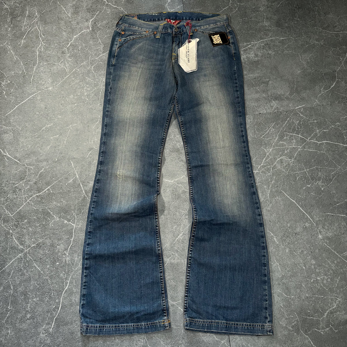 Y2k Lucky Brand “Lucky You” Low rise Flared Jeans