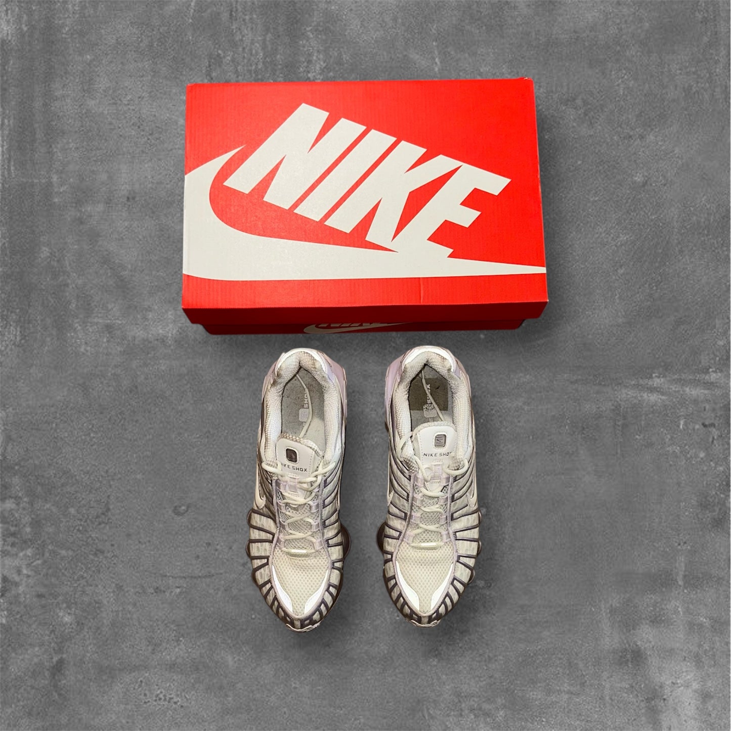 Nike Shox Summit White/Barely Grape/Sail [40]