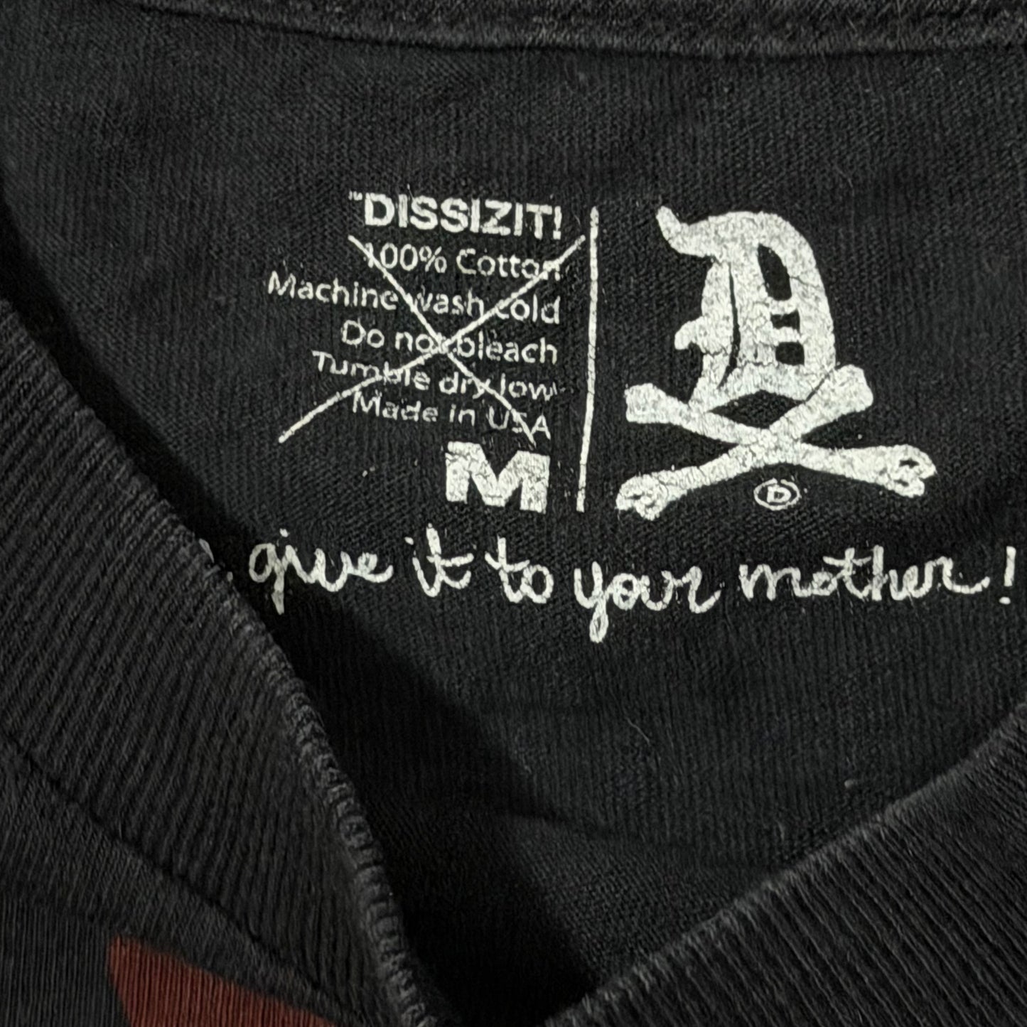 Dissizit tee