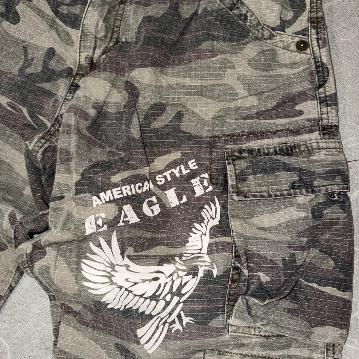 American Eagle Cargo Pants