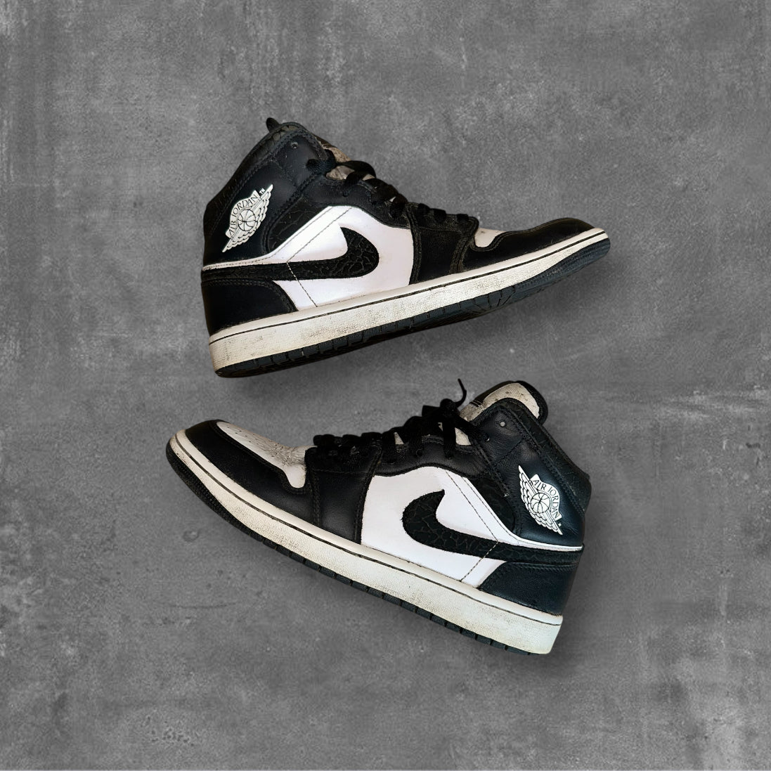 Air Jordan Retro 1 mid [42.5]