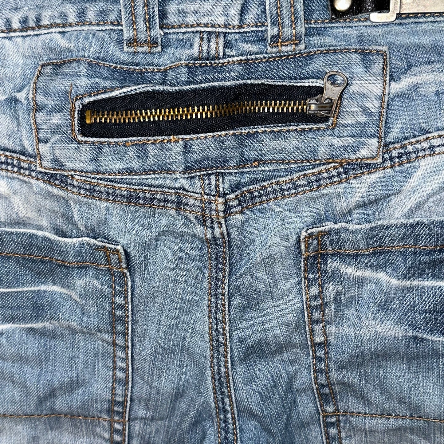 Y2k Kosmo Lupo Biker Jeans