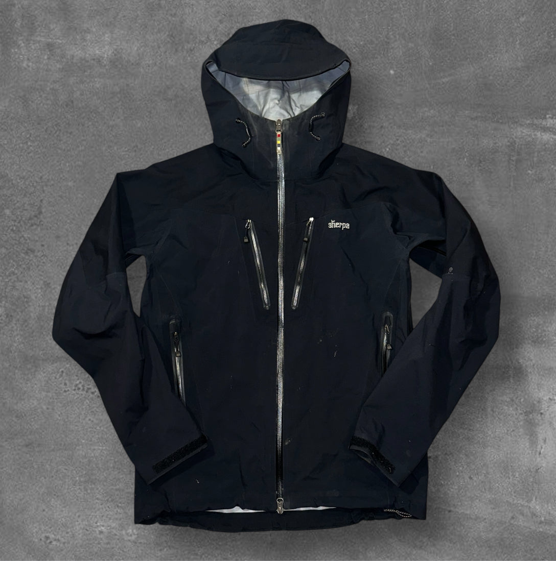 Sherpa waterproof Gorpcore WindBraker