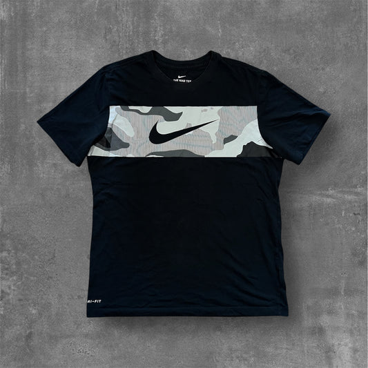 Nike tee