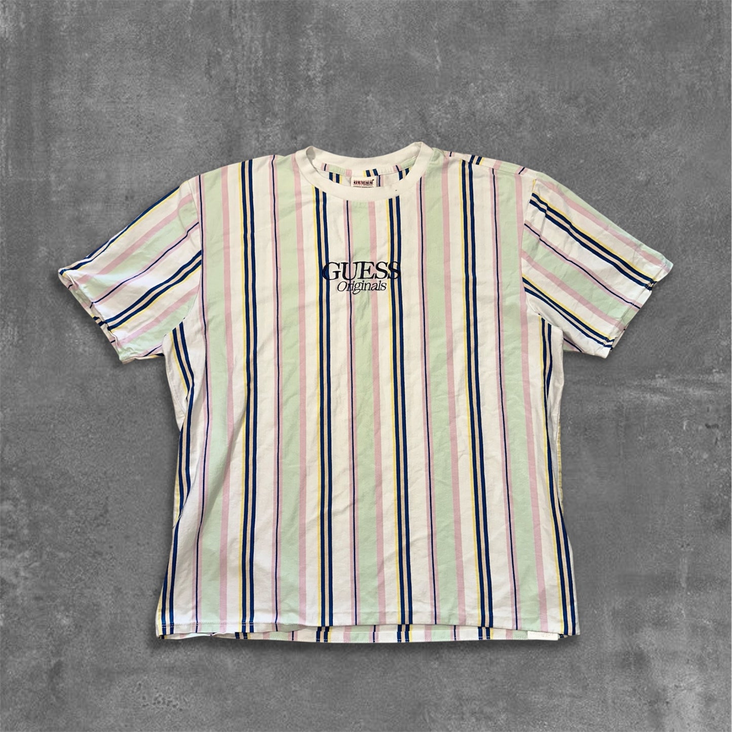 Guess Tee