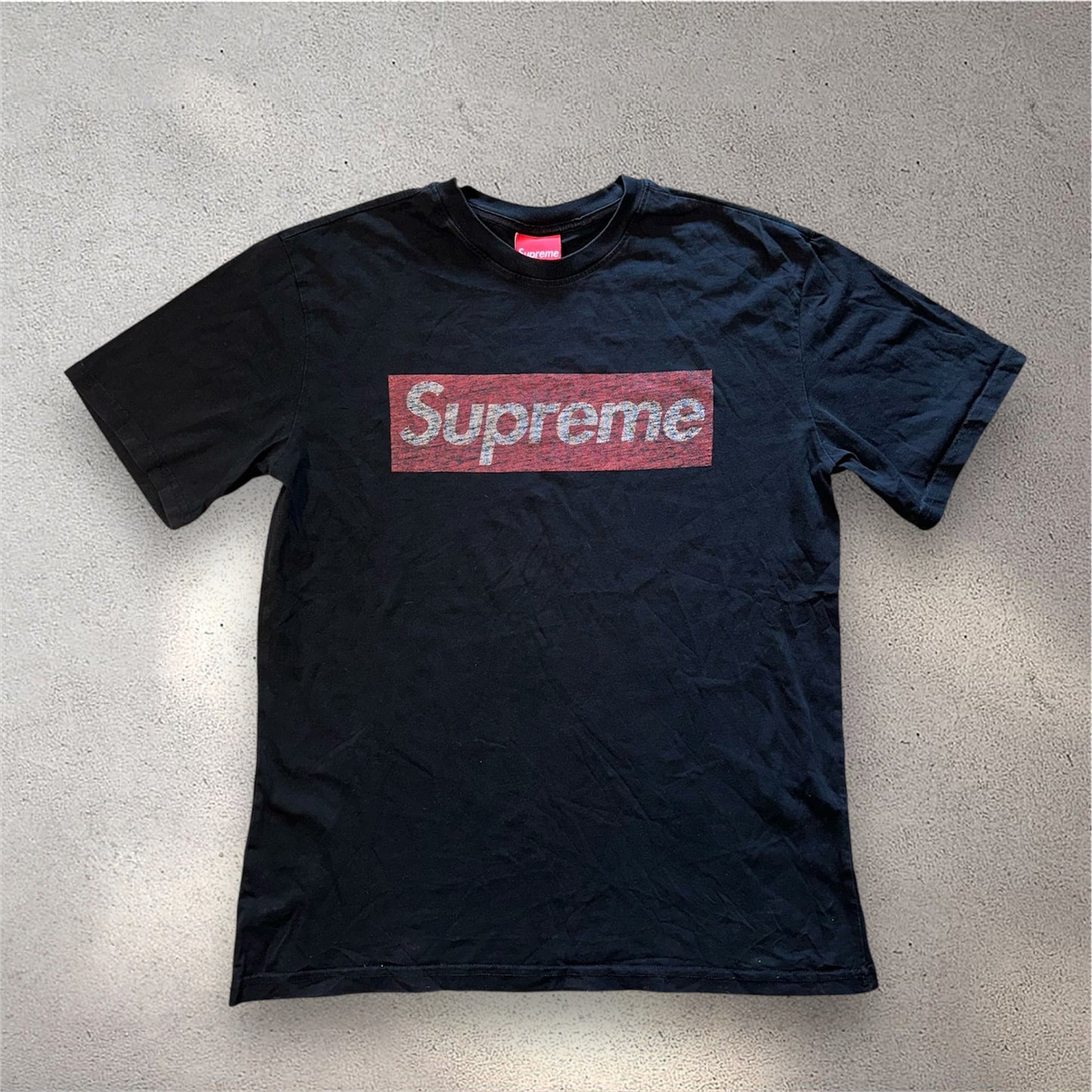 Supreme tee