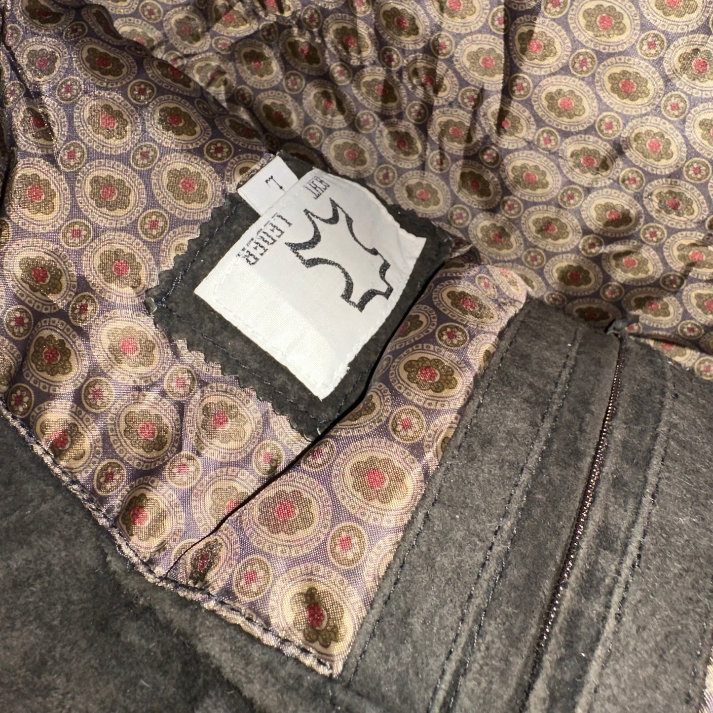 Vintage Leather Bomber Jacket