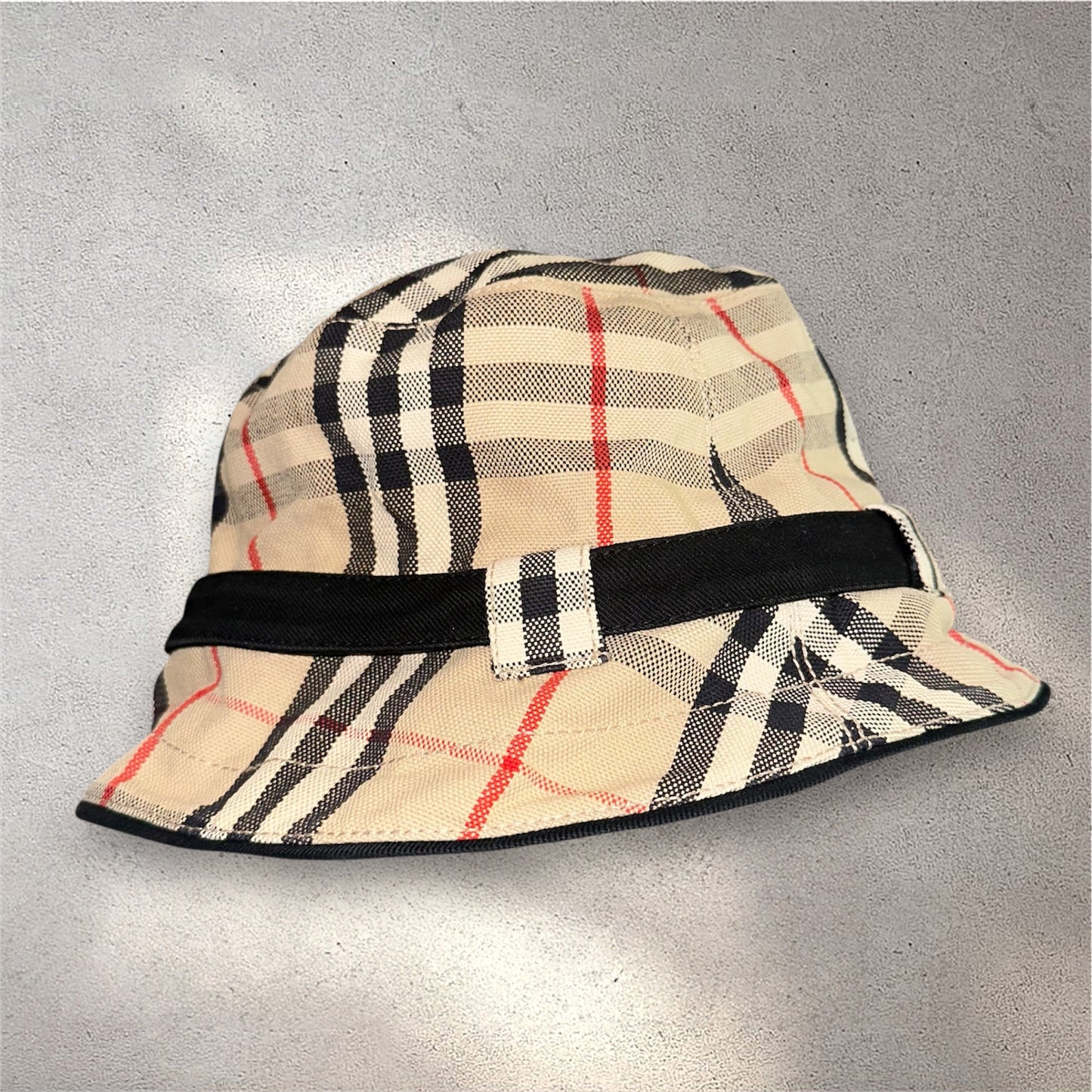 Burberry Bucket Sombrero cap