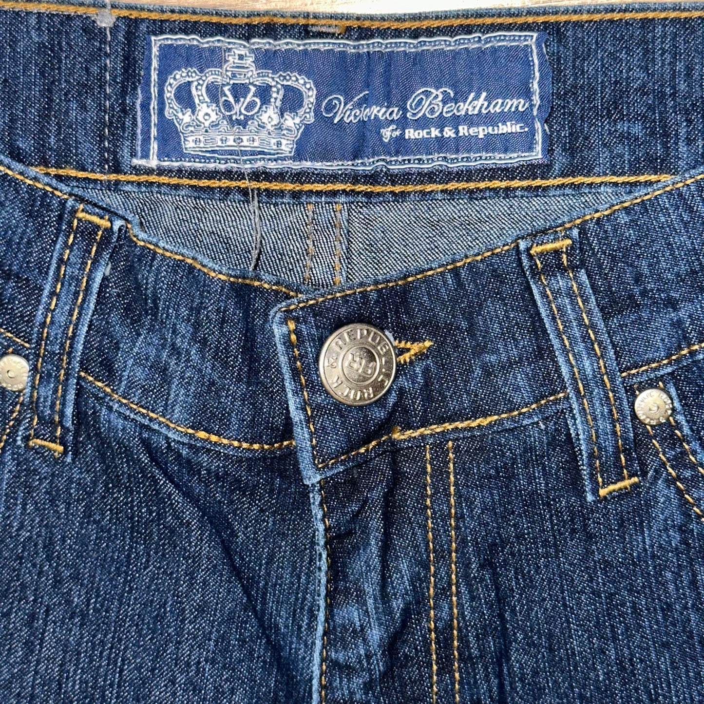 Y2k Victoria Beckham for Rock Republic Tiny Flared wmns Jeans