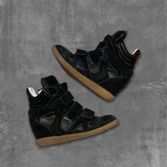 Deabused wedge sneakers [37]