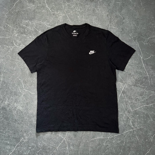 Nike tee
