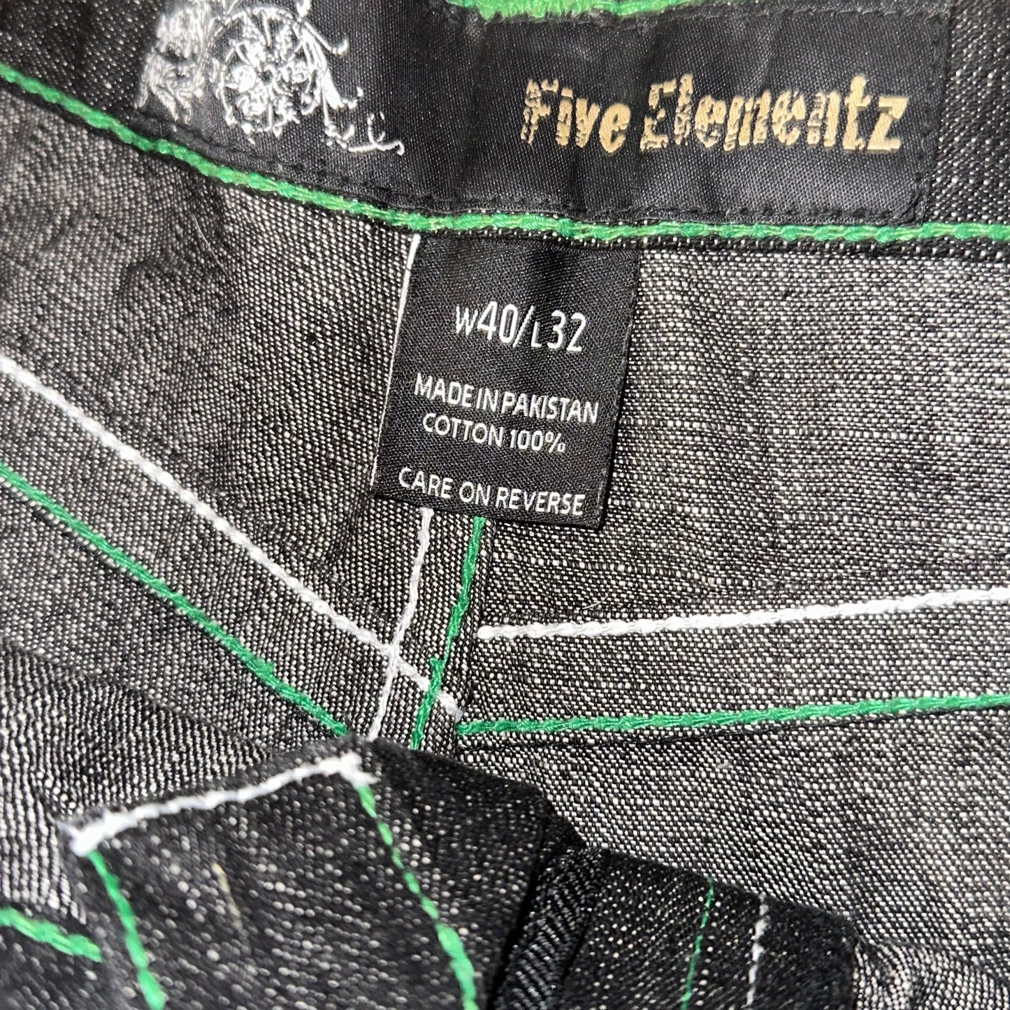 Five Elementz baggy jeans