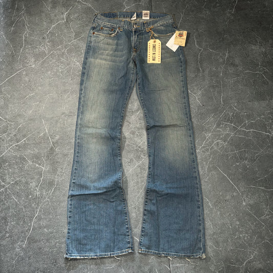 Y2k Lucky Brand “Lucky You” Flared Jeans