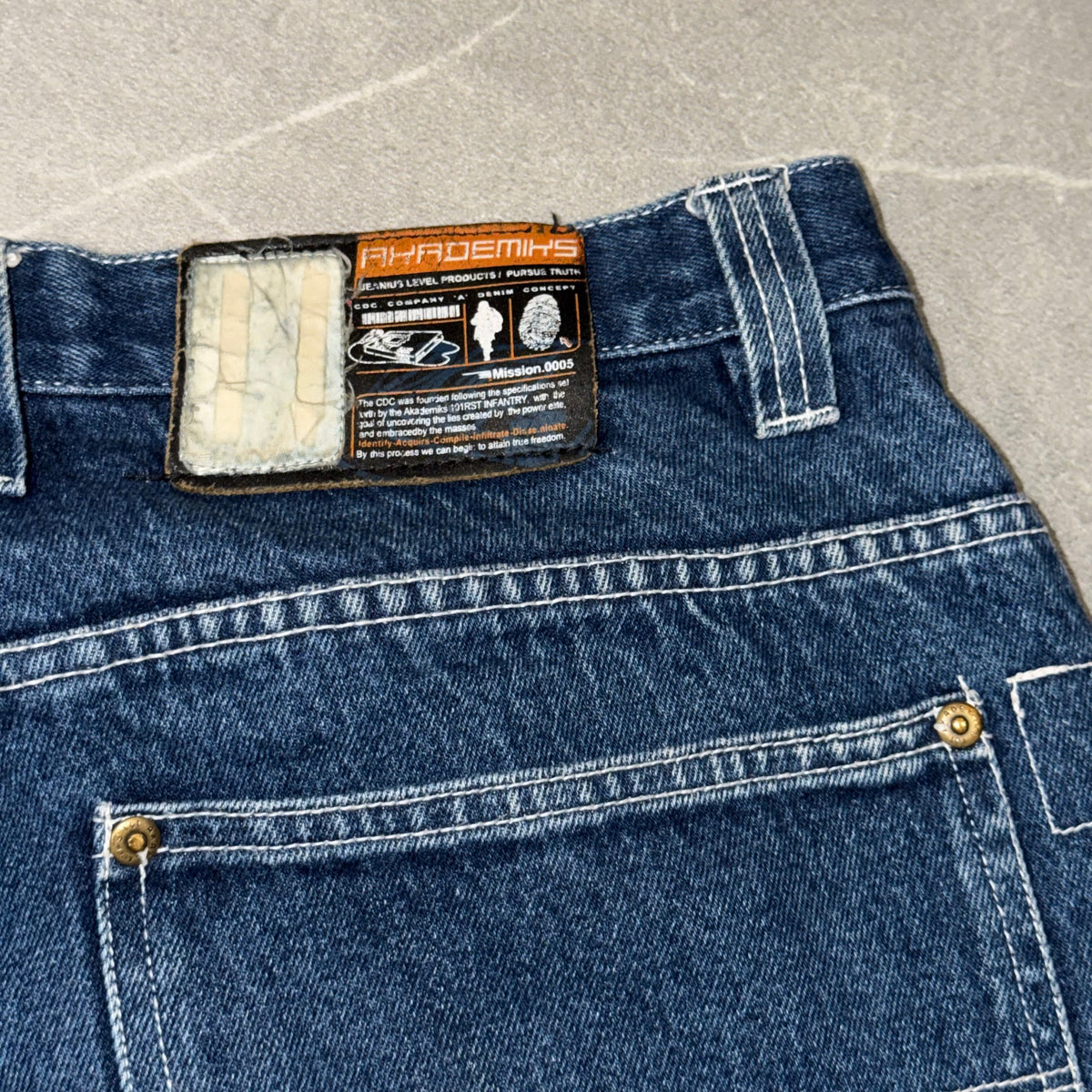 RARE Vintage Akademik Jeanius Jeans