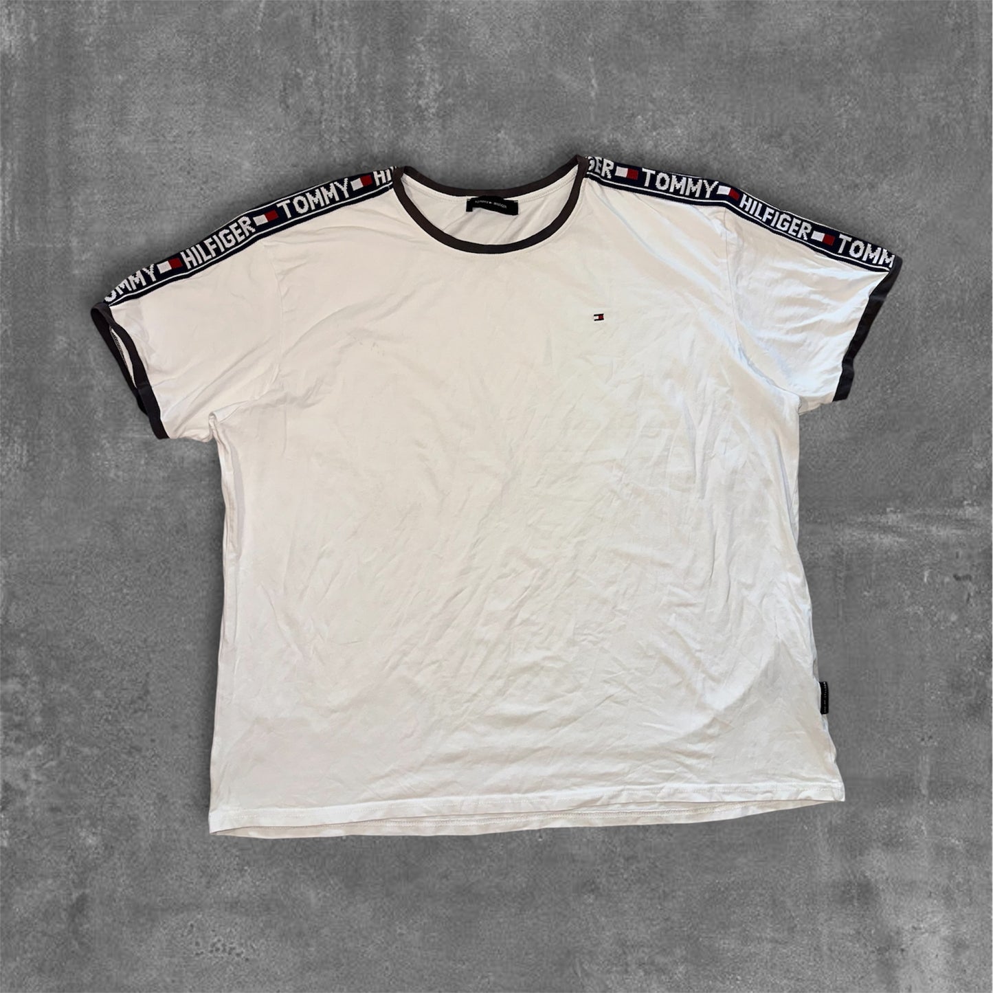 Tommy Hilfiger tee