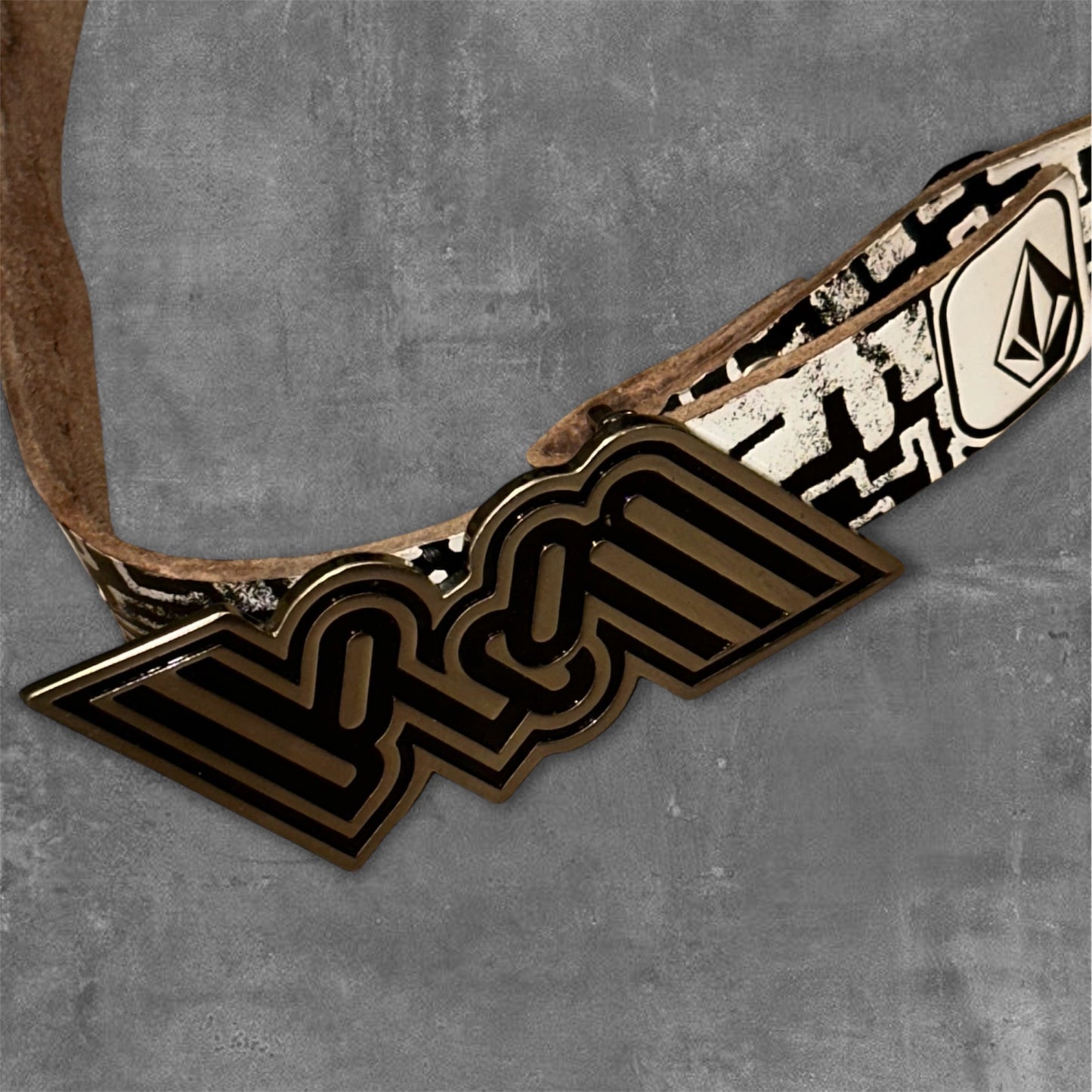 RARE Volcom Leather Belt 110cm