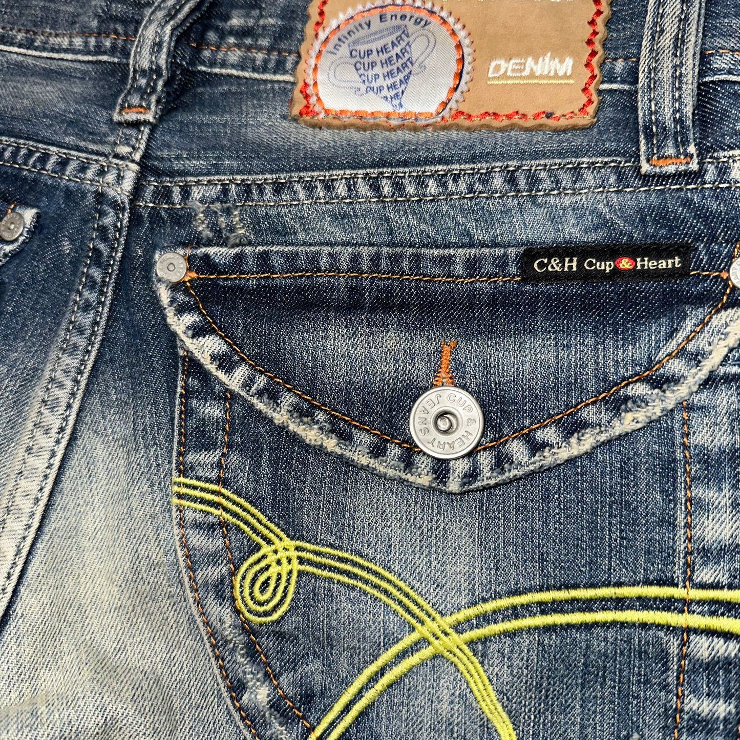 Y2k Cup & Heart wmns jeans